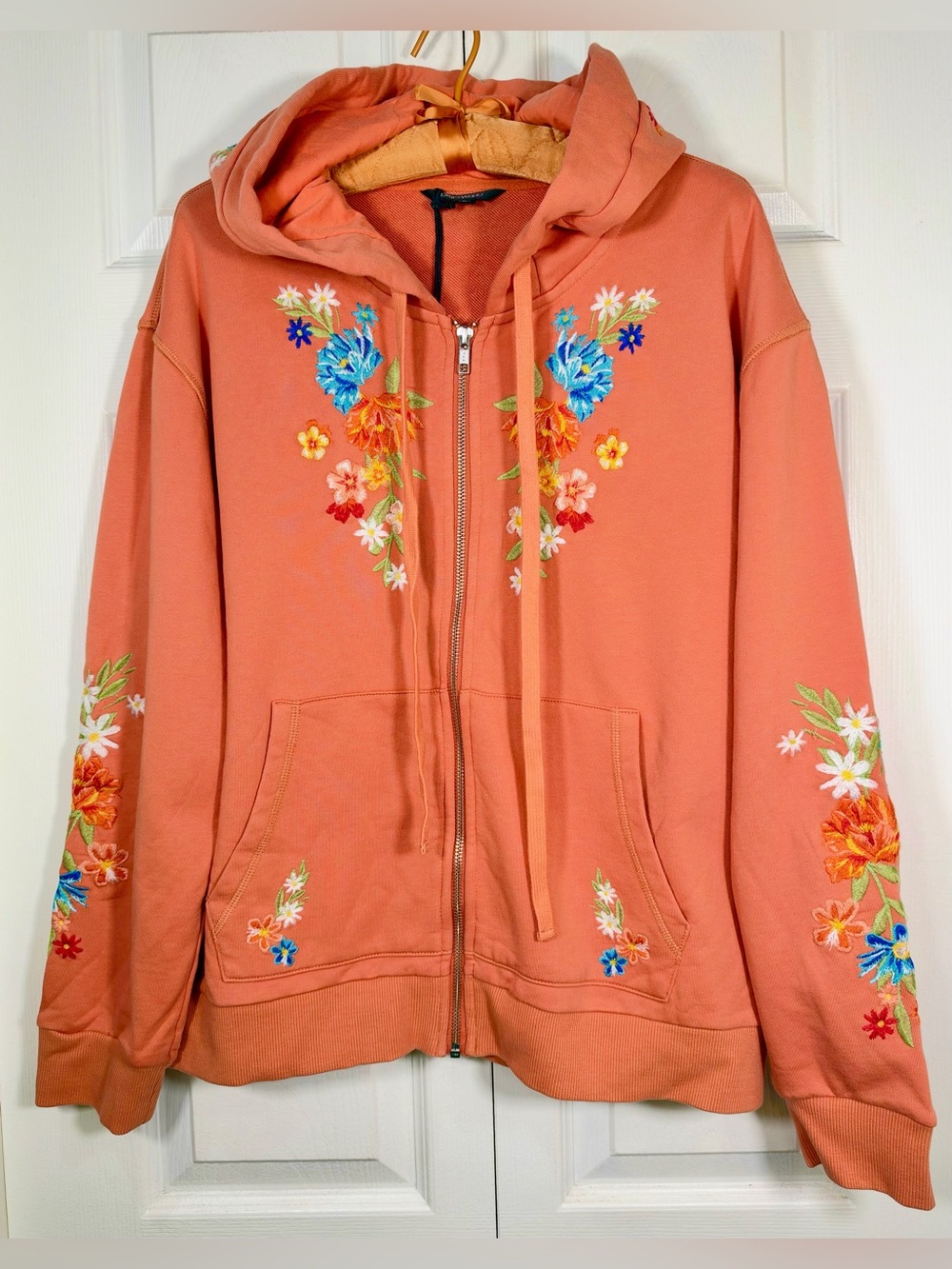 Driftwood Teddy Floral Embroidered Zip Up Hoodie burnt Orange Medium NWT